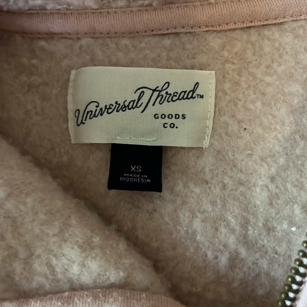 Universal Threads Pullover - image 3